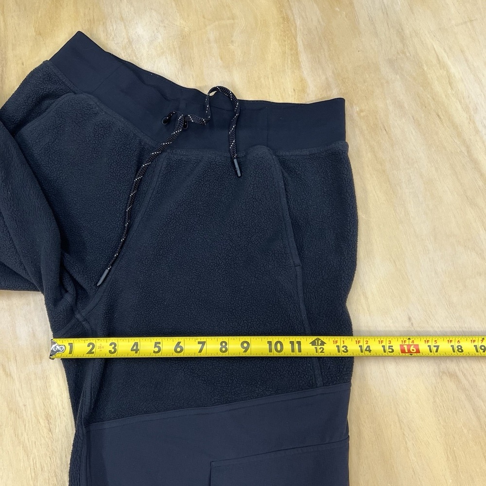 Lululemon Fleece High Rise Cargo Jogger Women Sz 12 (Waist 32-35) Black (No Tag) - Picture 9 of 16